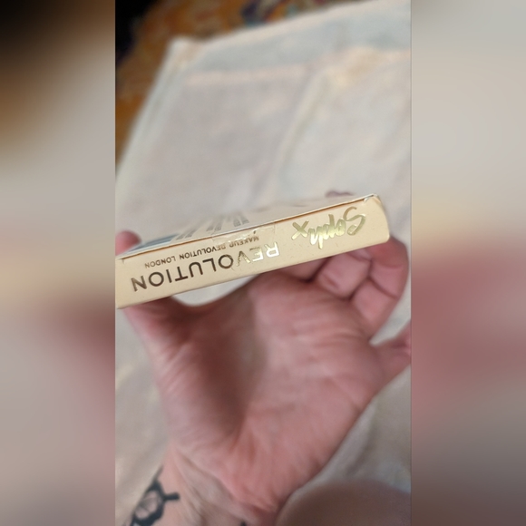 Makeup revolution Soph X collab NWT - Picture 3 of 6